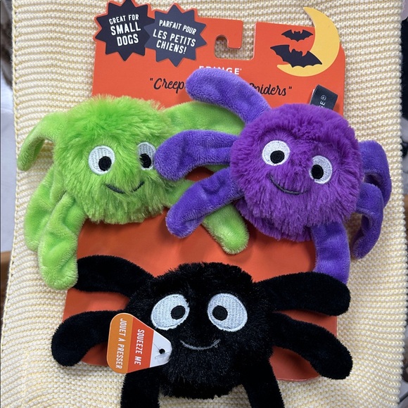 🥳 HOST PICK!! 🥳 Creepy Crawlers Plush Spider Toy Set - Green, Purple, Black - Picture 1 of 1